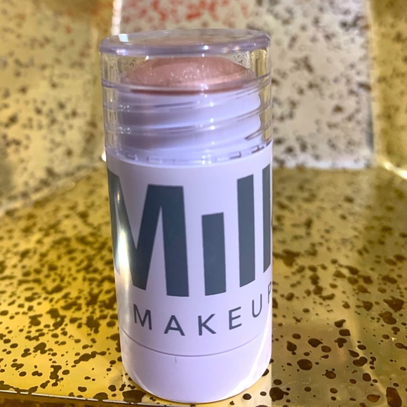 MILK MAKEUP Highlighter - Picture 5 of 9